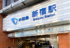 小田急線（新宿～成城学園前）