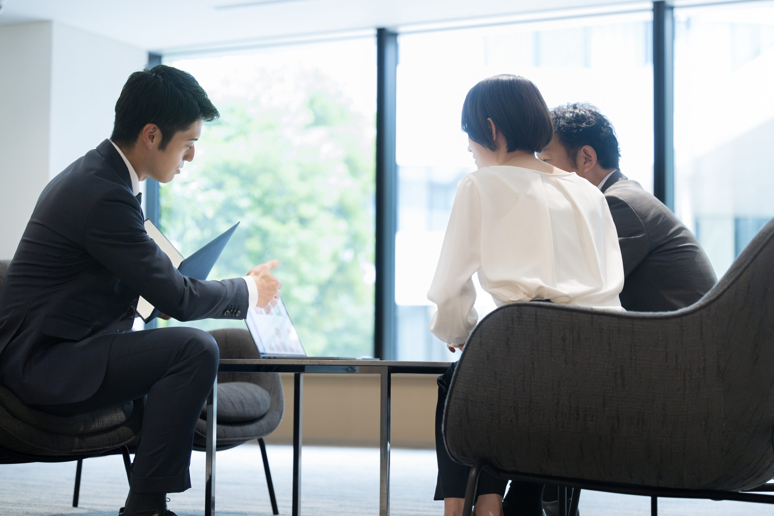 迷ったまま止まるより、まずは自分の前提を確かめてみる